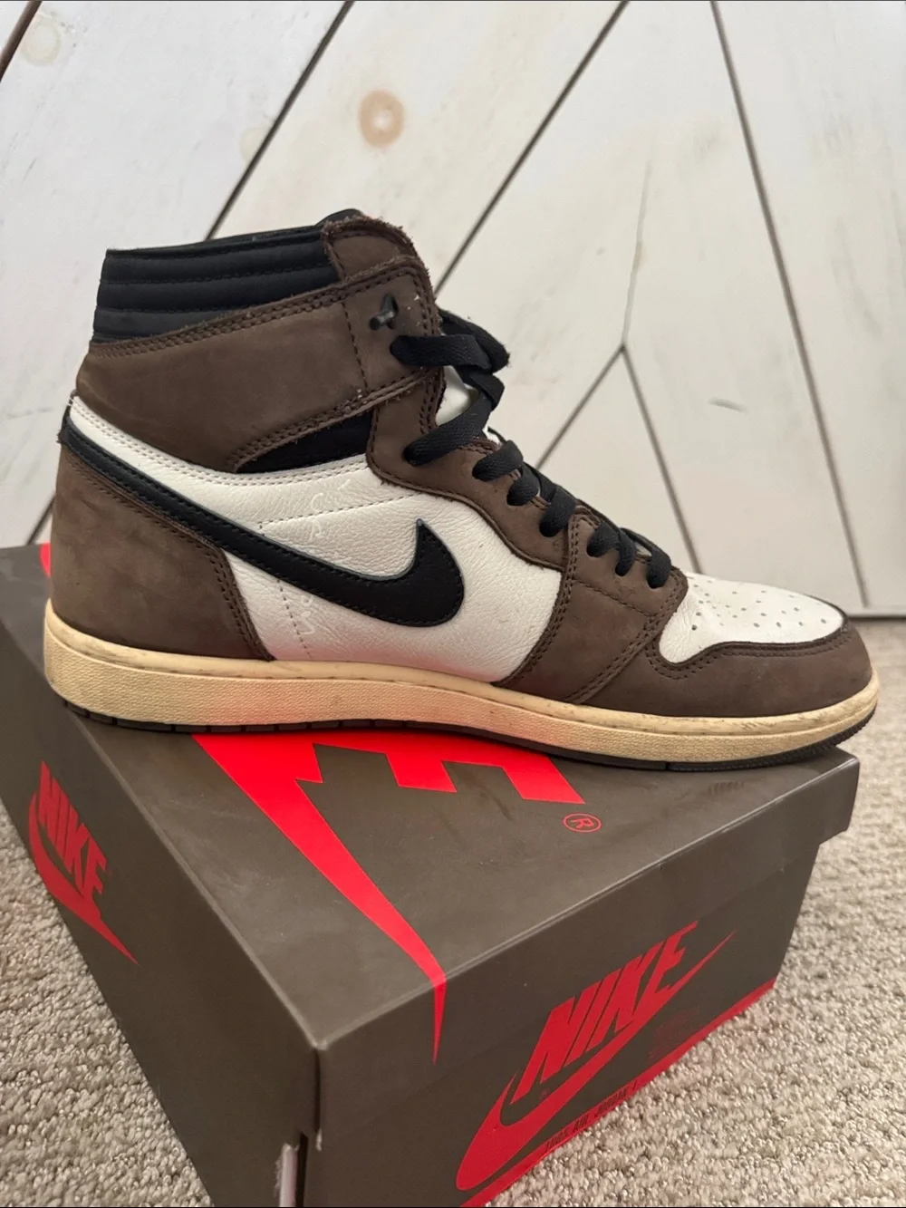 Jordan Travis Scott 1 High OG Brown Black White Used size 13